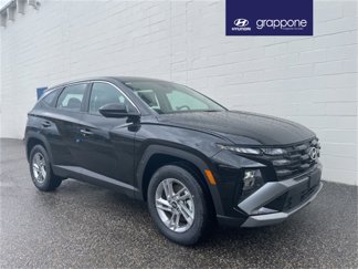 New 2025 Hyundai Tucson SE image 1