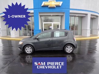 Used 2020 Chevrolet Sonic LT image 1