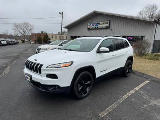 Used 2017 Jeep Cherokee High Altitude image 1