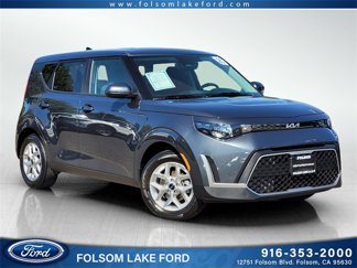 Used 2025 Kia Soul LX w/ LX Technology Package image 1