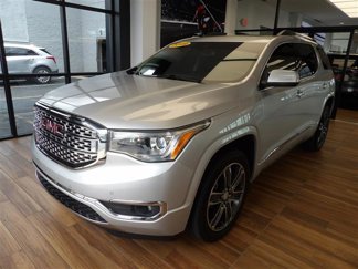 Used 2019 GMC Acadia Denali image 1