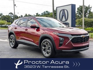Used 2024 Chevrolet Trax LT w/ Driver Confidence Package image 1