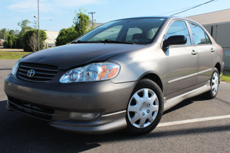 Used 2004 Toyota Corolla CE image 1