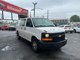 Used 2009 Chevrolet Express 2500 image 1