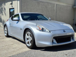 Used 2010 Nissan 370Z Touring image 1