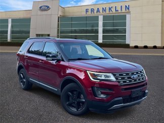 Used 2017 Ford Explorer XLT w/ Equipment Group 202A image 1