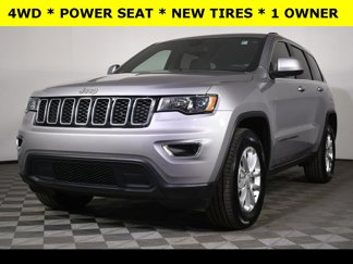 Used 2021 Jeep Grand Cherokee Laredo image 1