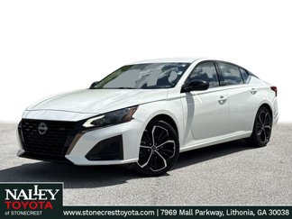 Used 2023 Nissan Altima 2.5 SR image 1