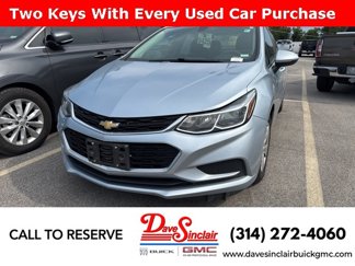 Used 2017 Chevrolet Cruze LS image 1