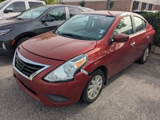 Used 2016 Nissan Versa SV image 1