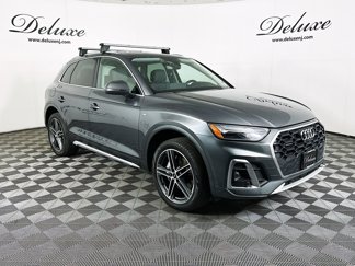 Used 2021 Audi Q5 e Premium Plus w/ Premium Plus Package image 1