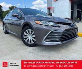 Used 2019 Toyota Camry XSE image 1