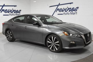 Used 2022 Nissan Altima 2.5 SR image 1