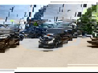 Used 2025 Chevrolet Malibu LT image 1