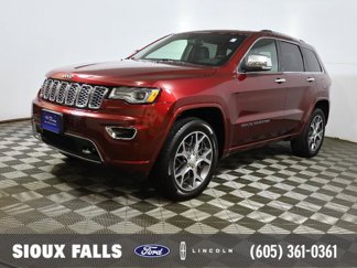 Used 2019 Jeep Grand Cherokee Overland image 1