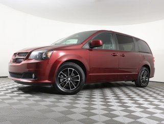 Used 2017 Dodge Grand Caravan GT image 1