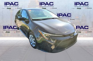 Used 2023 Toyota Corolla LE image 1