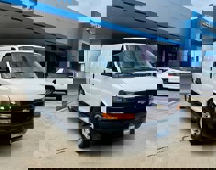 Used 2020 Chevrolet Express 2500 w/ Driver Convenience Package image 1