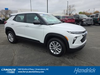 Used 2024 Chevrolet TrailBlazer LS image 1
