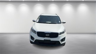 Used 2016 Kia Sorento LX image 1