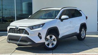 Used 2019 Toyota RAV4 XLE image 1