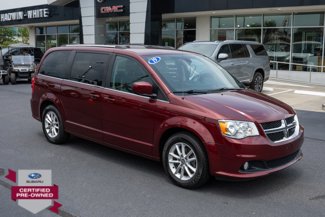 Used 2019 Dodge Grand Caravan SXT image 1