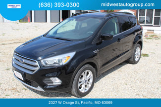 Used 2017 Ford Escape SE w/ Equipment Group 201A image 1
