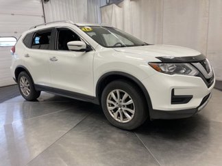 Used 2018 Nissan Rogue SV image 1