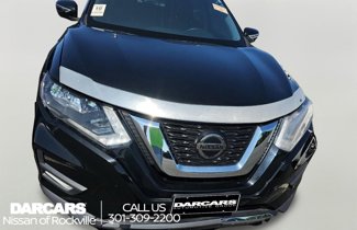 Used 2020 Nissan Rogue SV image 1