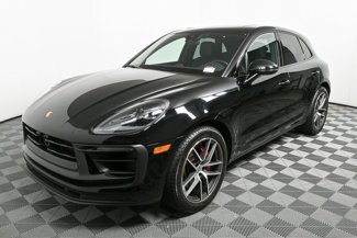 Certified 2024 Porsche Macan S image 1