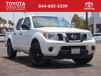Used 2018 Nissan Frontier SV image 1