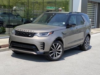 New 2025 Land Rover Discovery Dynamic SE image 1