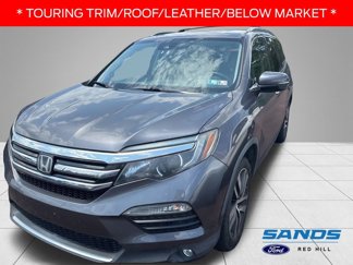 Used 2017 Honda Pilot Touring image 1