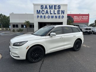 Used 2021 Lincoln Corsair Reserve image 1