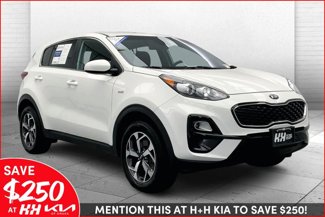 Used 2020 Kia Sportage LX image 1