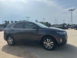 Used 2022 Chevrolet Equinox LT image 1