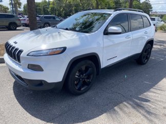 Used 2018 Jeep Cherokee Latitude w/ Altitude Package image 1