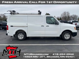 Used 2020 Nissan NV 2500 SV image 1
