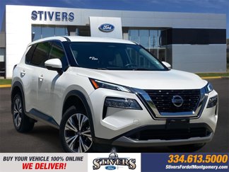 Used 2021 Nissan Rogue SV image 1