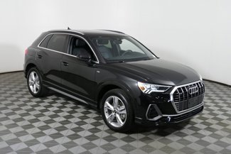 Used 2022 Audi Q3 2.0T Premium Plus image 1