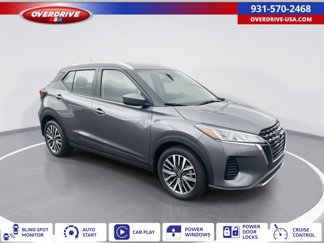 Used 2024 Nissan Kicks SV image 1
