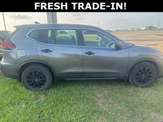 Used 2018 Nissan Rogue S image 1