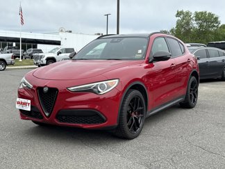 Used 2018 Alfa Romeo Stelvio Ti Sport image 1