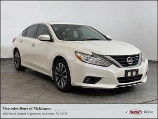 Used 2016 Nissan Altima 2.5 SL w/ Moonroof Package image 1