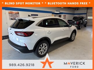 Used 2023 Ford Escape Active image 1