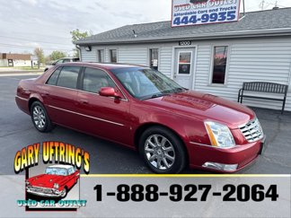 Used 2009 Cadillac DTS w/ Sun And Sound Package image 1