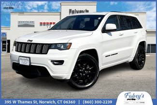 Used 2018 Jeep Grand Cherokee Altitude image 1