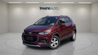 Used 2017 Chevrolet Trax LT image 1
