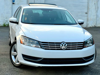 Used 2013 Volkswagen Passat TDI SE image 1