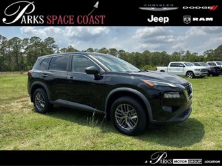 Used 2021 Nissan Rogue S image 1